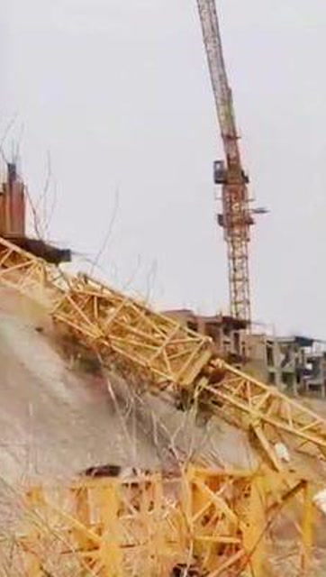 塔吊安全第一 筑牢建設工程之家的生命防線